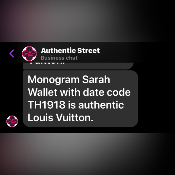 LOUIS VUITTON Sarah Wallet - Picture 13 of 13